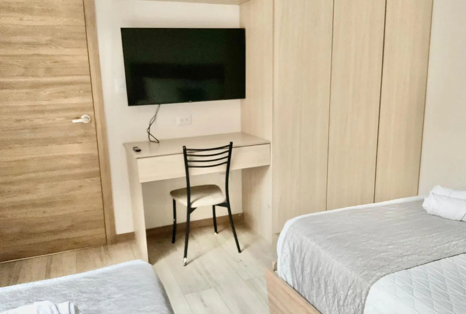 Hotel Brist0L Suites Centro Historico Cuenca