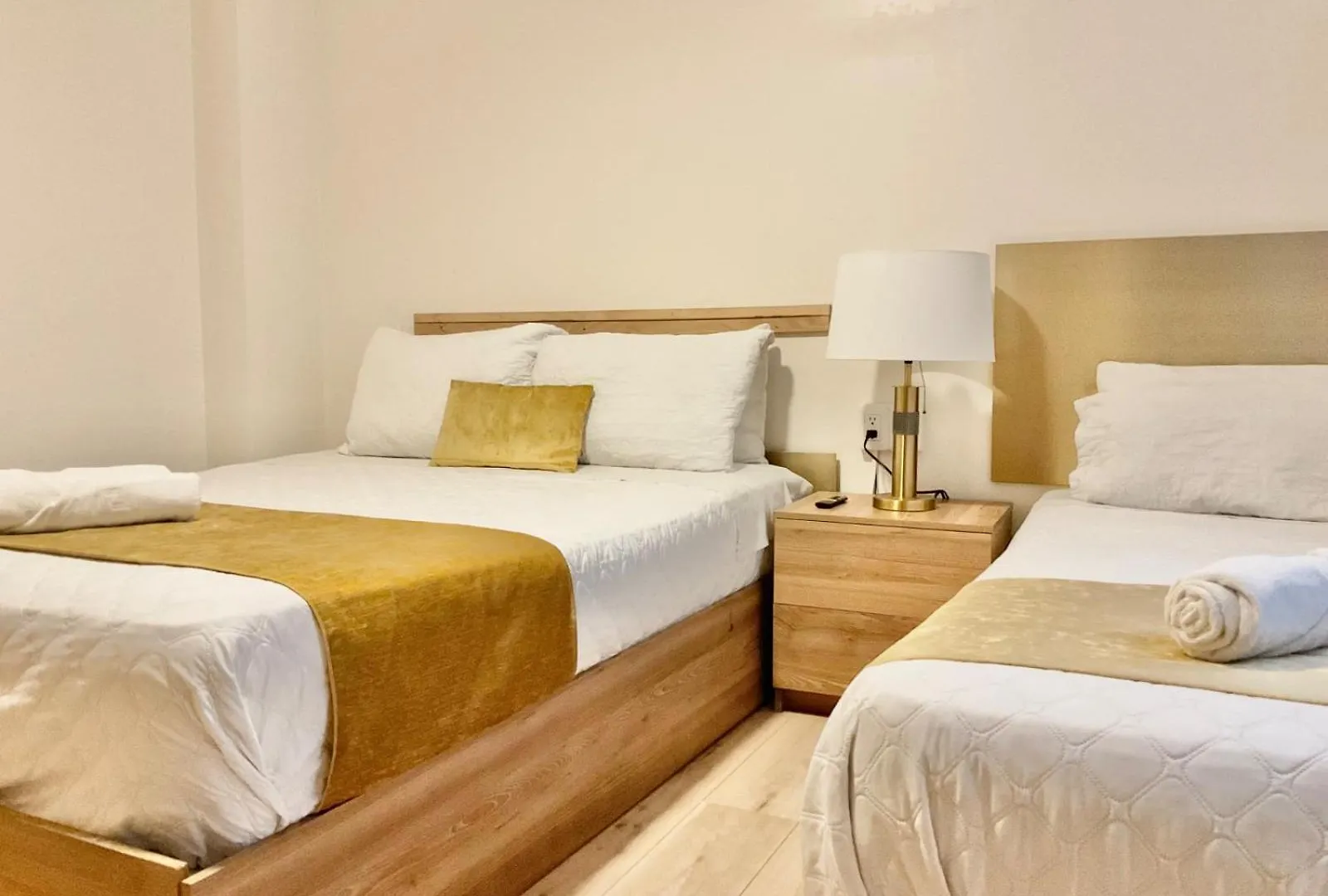 Hotel Brist0L Suites Centro Historico Cuenca Ecuador